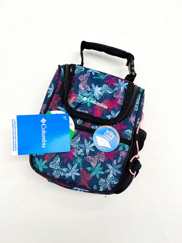 Azul oscuro con estampado floral