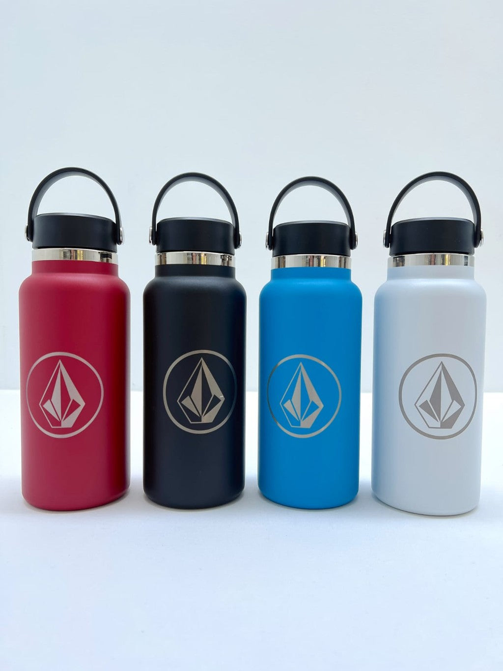 Botella Volcom Metal Core Bottle